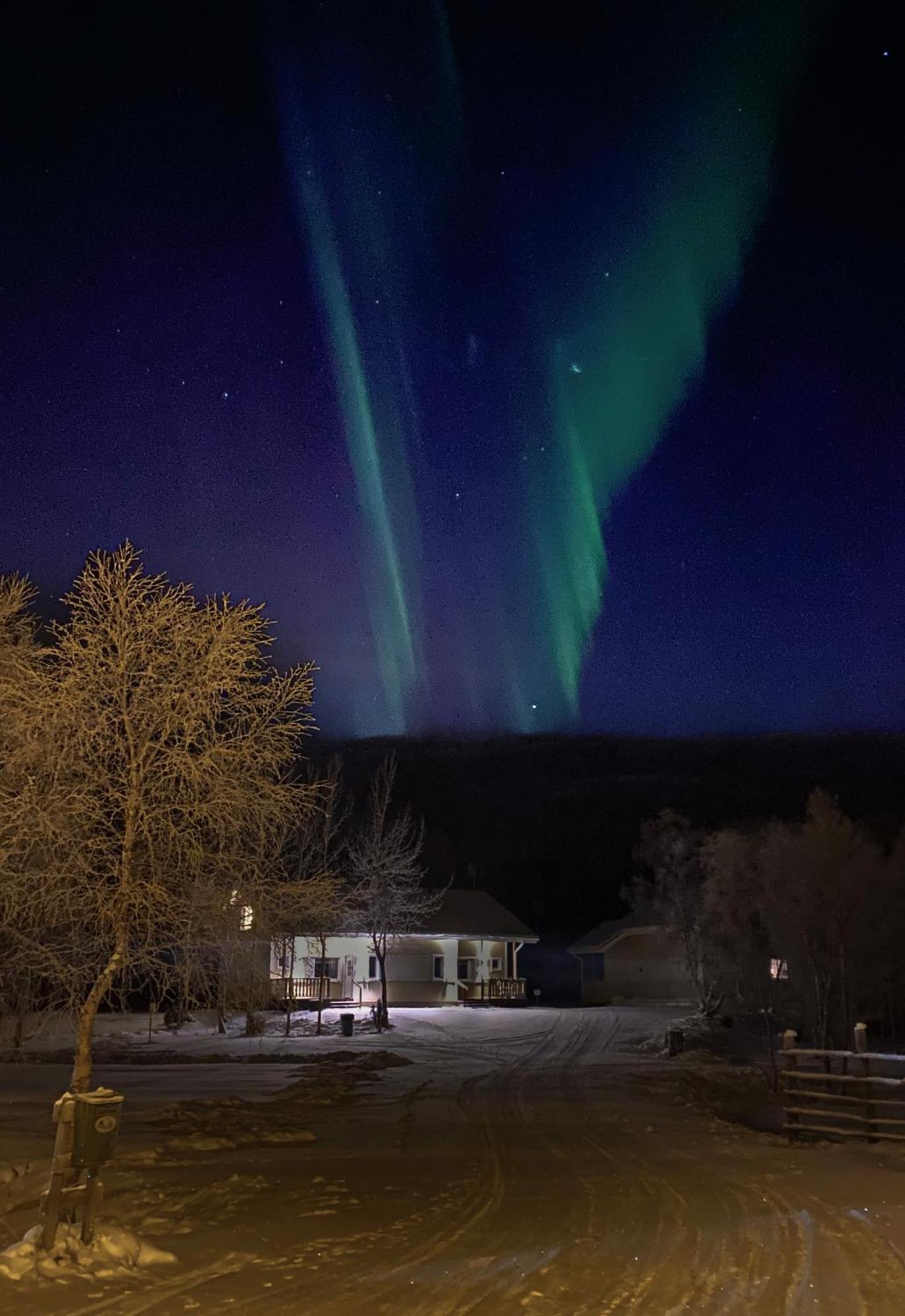 Hotel Lapinkylae Utsjoki Esterno foto