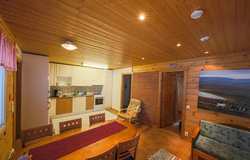 Hotel Lapinkylae Utsjoki Esterno foto