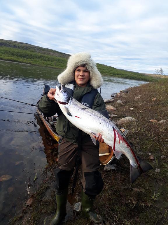 Hotel Lapinkylae Utsjoki Esterno foto
